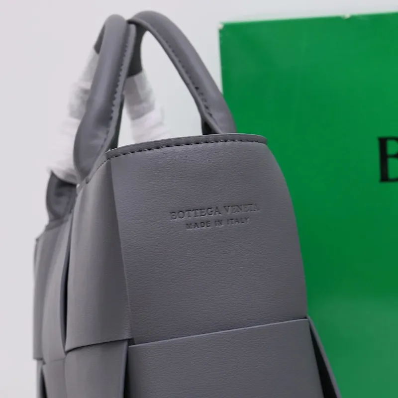 All Categories Official Website "Brand Women's Bags" Women's Bags 💙 BV 2025 Official Website New BV Crossbody Bag